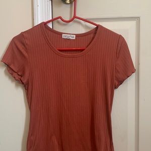 Ripped short sleeve top